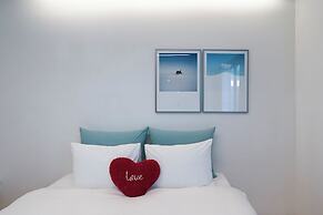 Namib Pool Villa Jeju