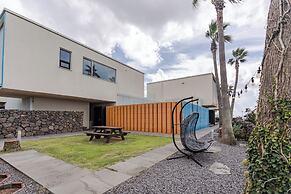 Namib Pool Villa Jeju