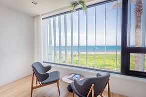 Namib Pool Villa Jeju