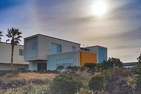 Namib Pool Villa Jeju