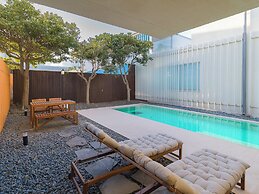 Namib Pool Villa Jeju