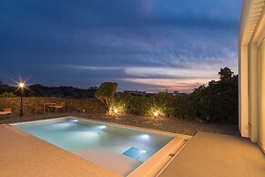 Namib Pool Villa Jeju