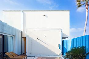 Namib Pool Villa Jeju