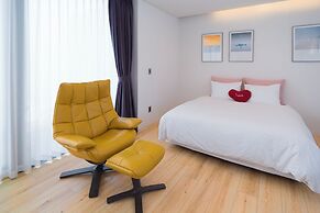 Namib Pool Villa Jeju