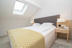 Aparthotel Flora