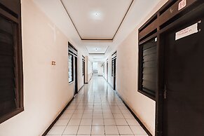 OYO 947 Angel Home Stay Syariah