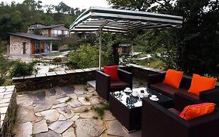 Queens Meadows by Sunshine & Smiles