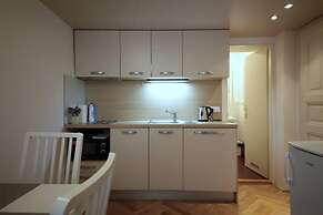 City Castle Aparthotel