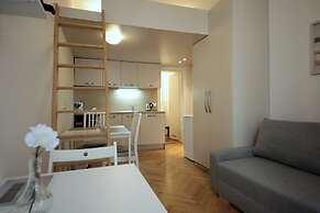 City Castle Aparthotel