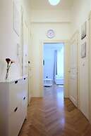 City Castle Aparthotel