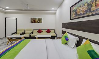 Treebo Trend Royal Dizire