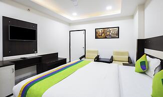 Treebo Trend Royal Dizire