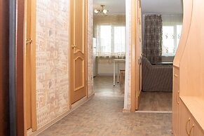 Apartment on Okeanskiy Pr. 103