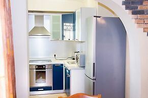 Apartment on Ostryakova St. 3