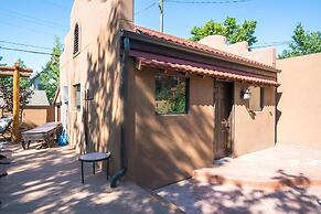 La Casa Loba Spanish Hacienda Hot Tub & Pool