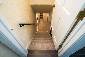 La Casa Loba Spanish Hacienda Hot Tub & Pool