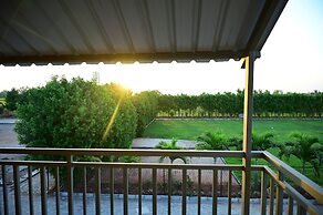 Hotel Parth Residency