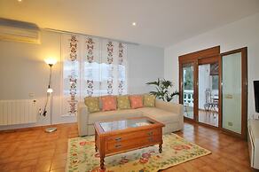 1089 Villa Ventolera