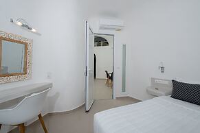 Santoterra Antigua Suites