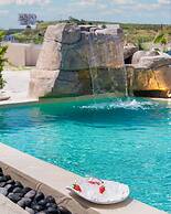 Santoterra Antigua Suites