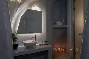 Santoterra Antigua Suites