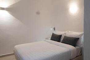 Santoterra Antigua Suites