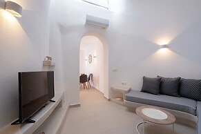 Santoterra Antigua Suites