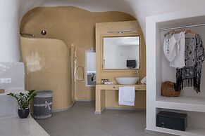 Santoterra Antigua Suites