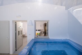 Santoterra Antigua Suites