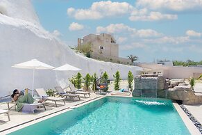 Santoterra Antigua Suites