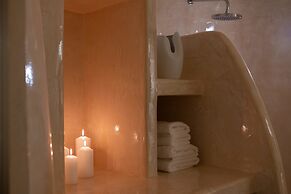 Santoterra Antigua Suites