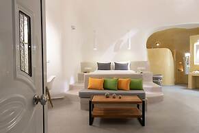 Santoterra Antigua Suites