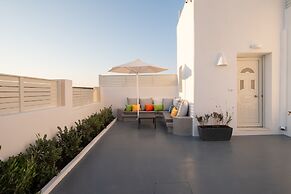 Santoterra Antigua Suites