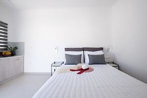 Santoterra Antigua Suites