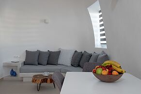 Santoterra Antigua Suites