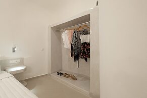 Santoterra Antigua Suites