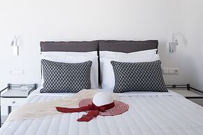 Santoterra Antigua Suites