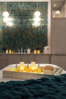 Grand Bohemian Charlotte, Autograph Collection