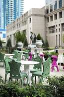 Grand Bohemian Charlotte, Autograph Collection