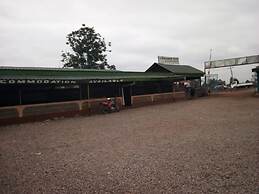 Summit Guest House & Grill