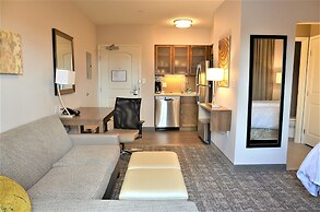 Staybridge Suites Hillsboro - Orenco Station by IHG
