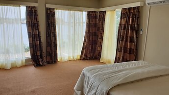 Riverside Resort Villas