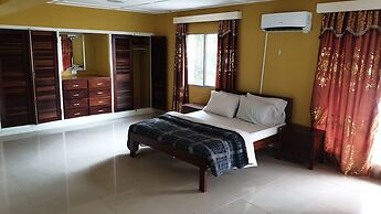 Riverside Resort Villas