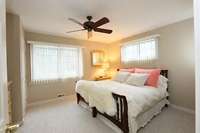 Upscale 3BR Topnotch Overlook