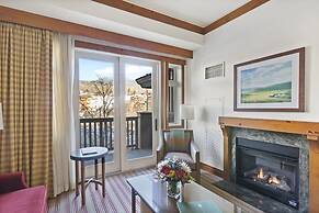 1228/1230 Double Studio @ The Lodge at Spruce Peak