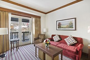 1228/1230 Double Studio @ The Lodge at Spruce Peak