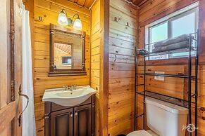 Elite Cabins and RV Park