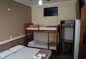 Hotel Nixon