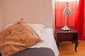 Living Lounge Hostel