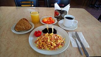 Hotel Villas Del Sol